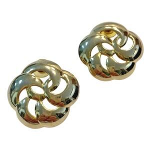 Vintage Y2K pierced earrings round ornate gold tone statement jewelry boss lady